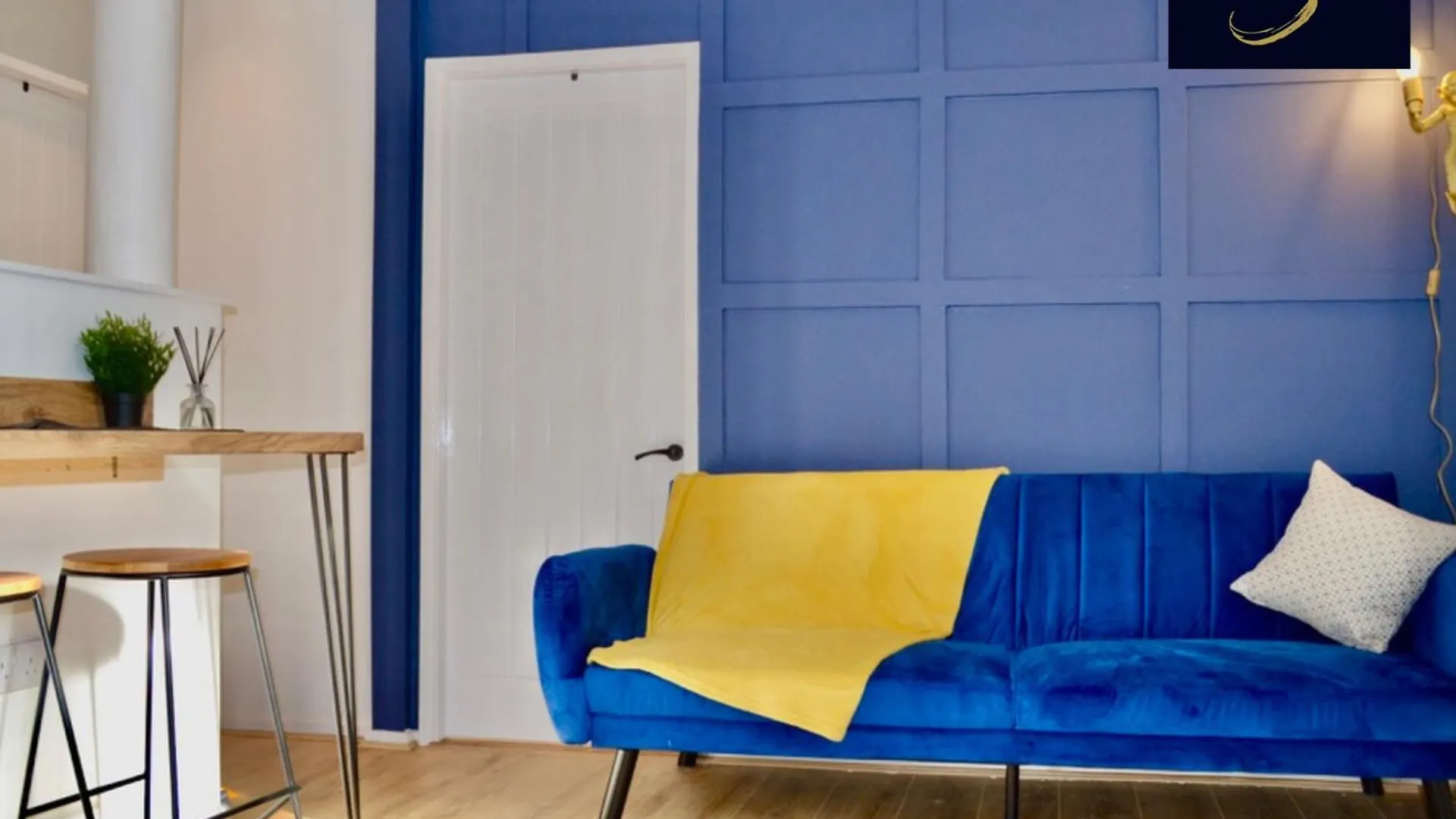Quirky Modern Two Bedroom Apartment By Sahara Suites Short Lets & Serviced Accommodation Newcastle